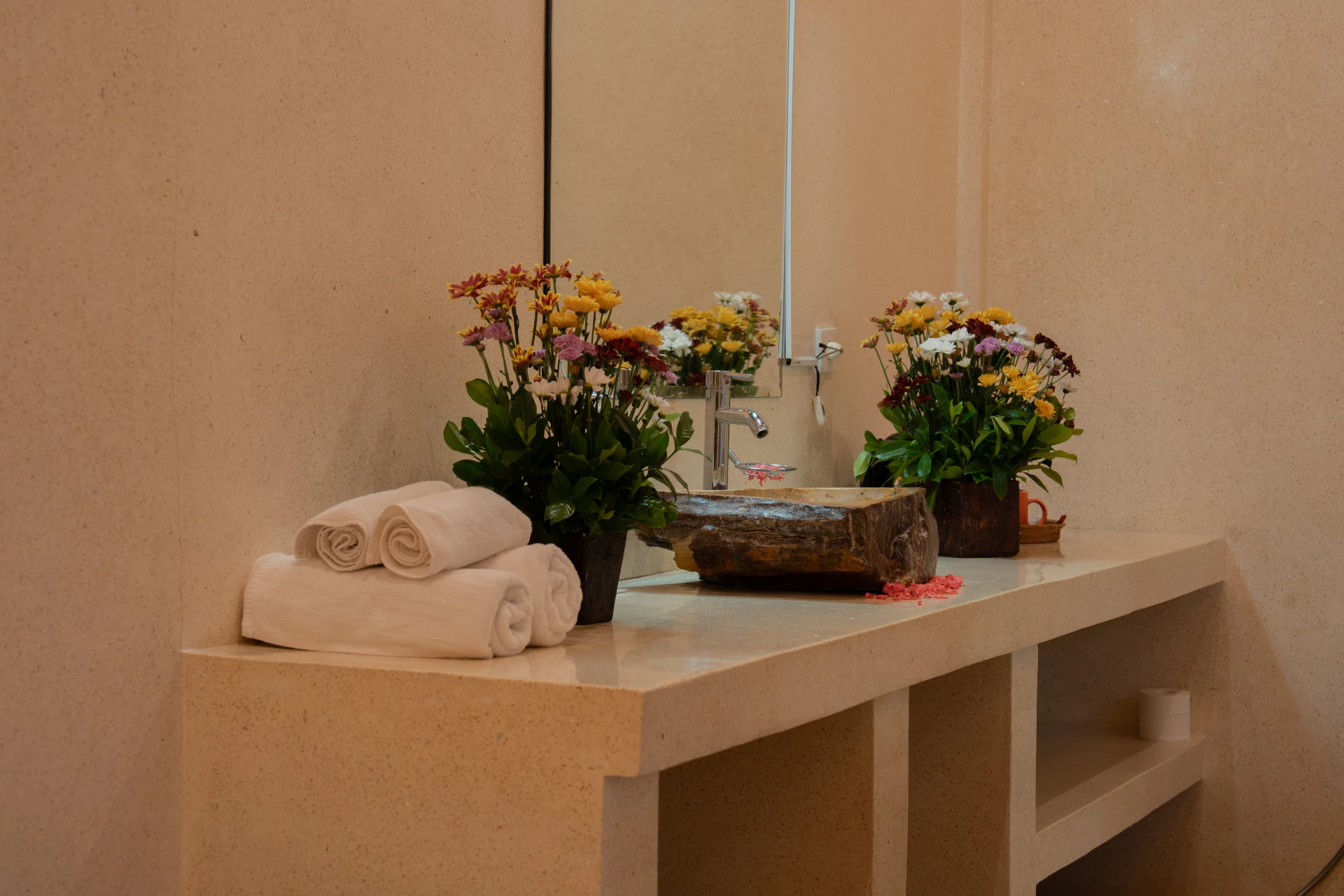 Bintang Suite 2
