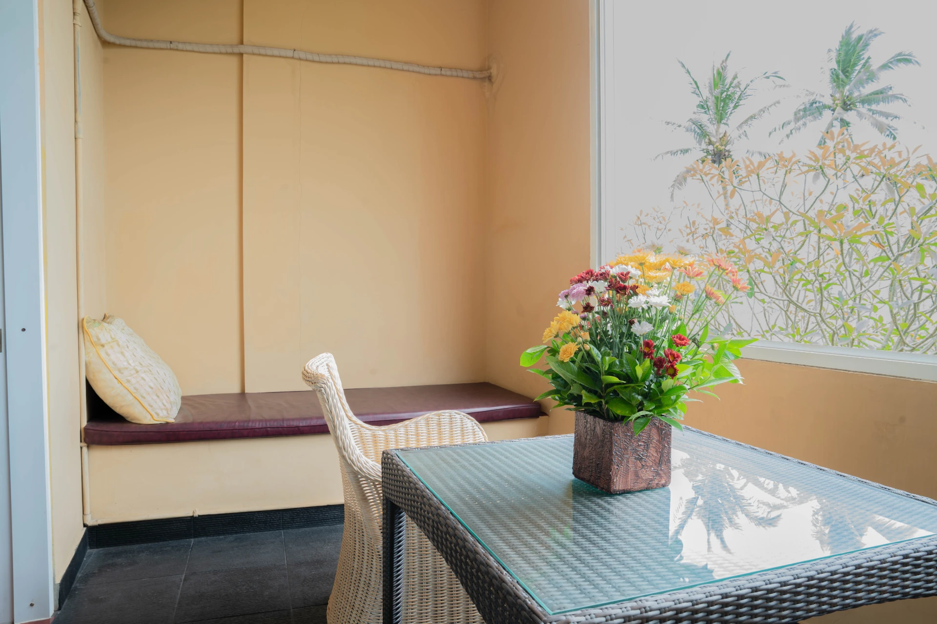 Deluxe Studio with Balcony