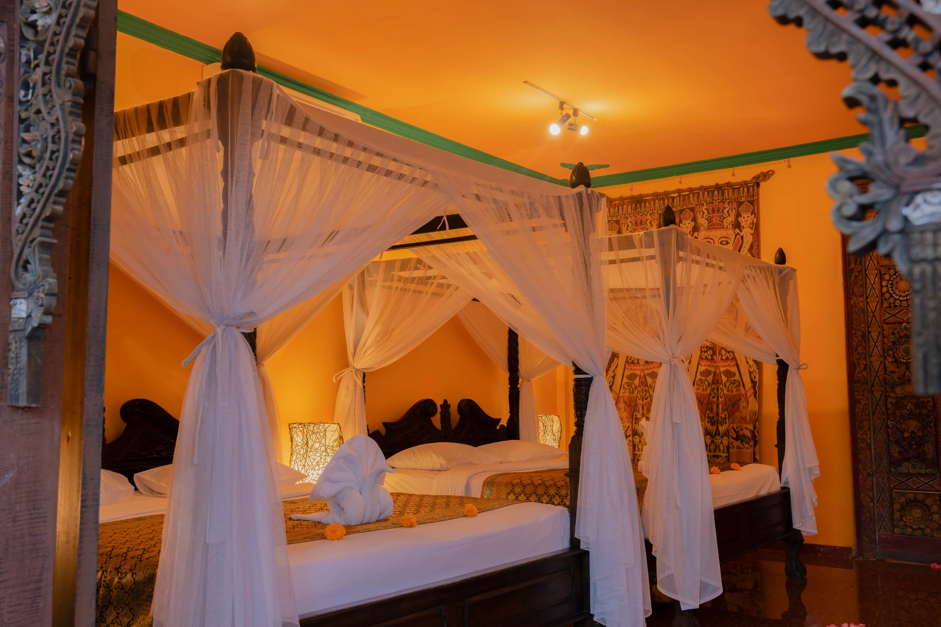Bintang Suite 1