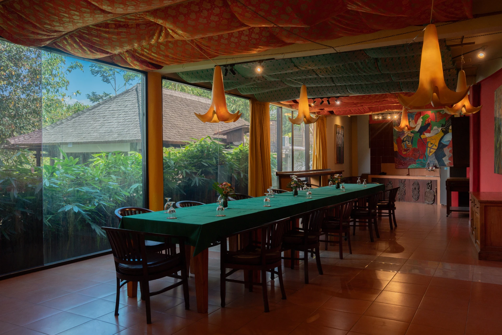 Kan Kulak Meeting Room