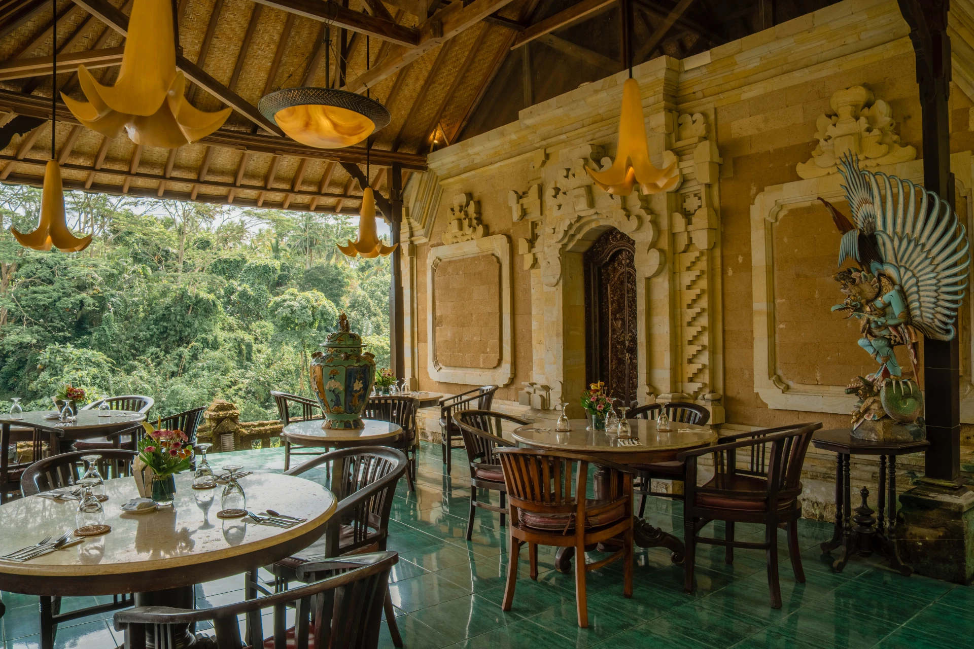 Petanu Restaurant